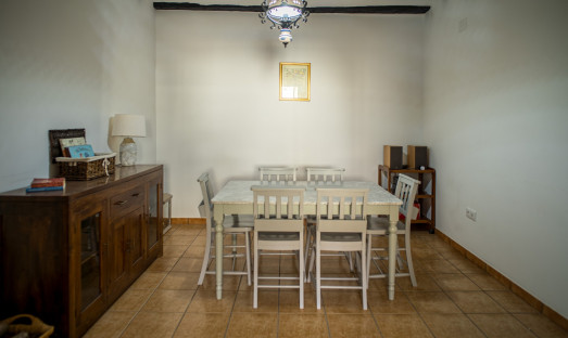 Resale - Villa - Pinoso