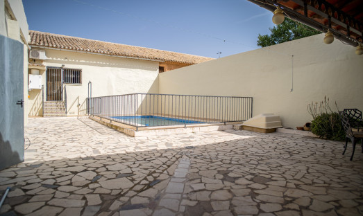 Resale - Villa - Pinoso