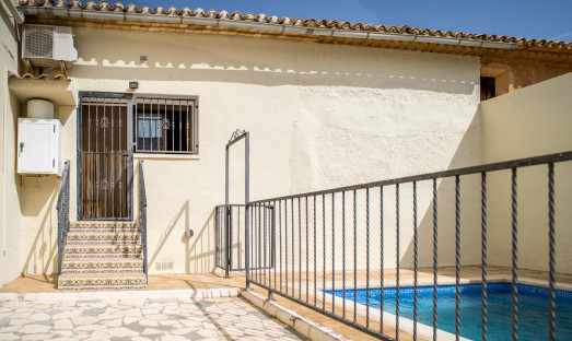 Resale - Villa - Pinoso