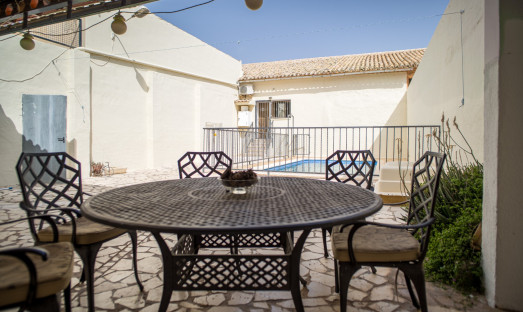 Resale - Villa - Pinoso