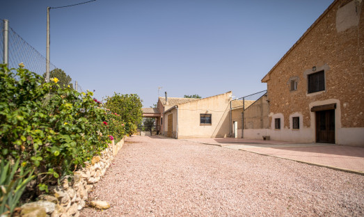 Resale - Villa - Pinoso