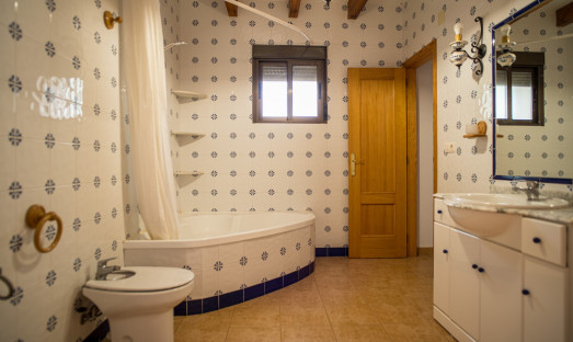 Resale - Villa - Pinoso