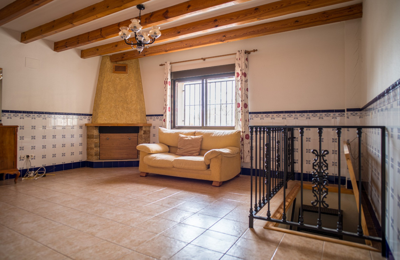 Resale - Villa - Pinoso