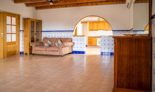 Resale - Villa - Pinoso