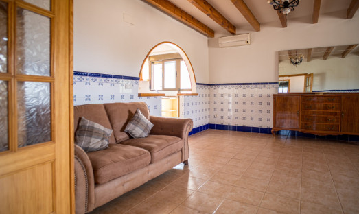 Resale - Villa - Pinoso