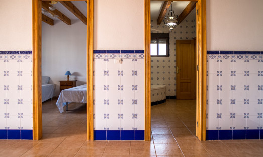 Resale - Villa - Pinoso