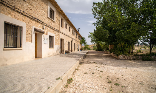 Resale - Villa - Pinoso