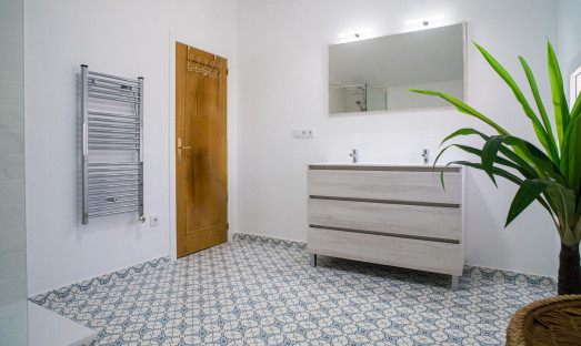 Resale - Villa - Pinoso