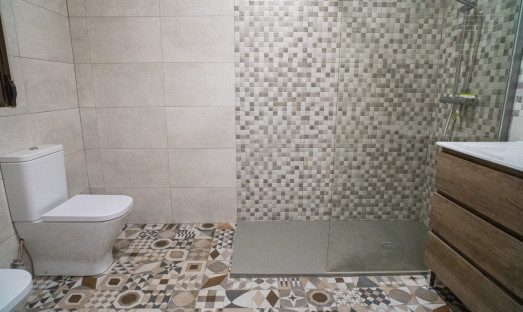 Resale - Villa - Pinoso