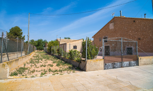 Resale - Villa - Pinoso