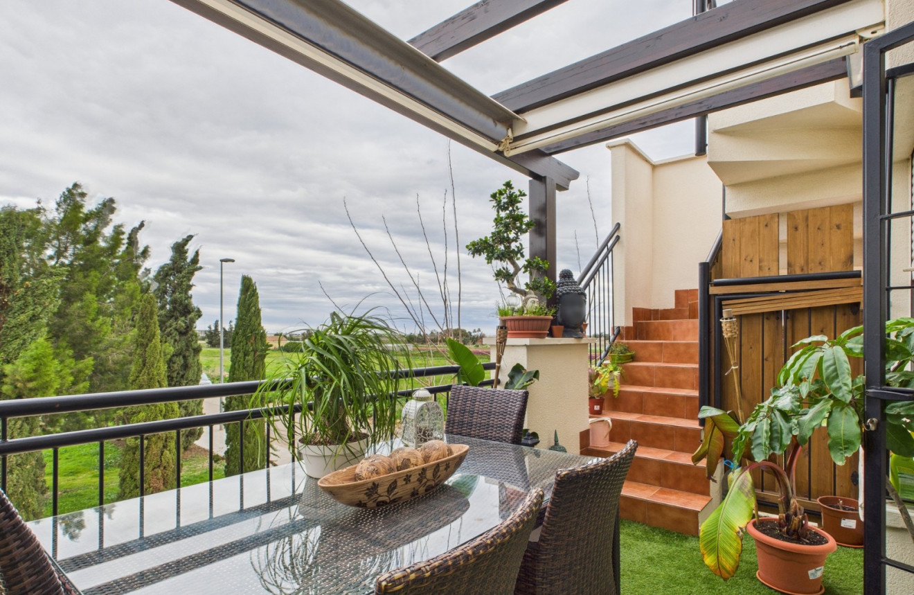 Revente - Attique - LA PUEBLA