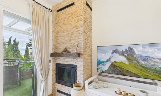 Revente - Attique - LA PUEBLA