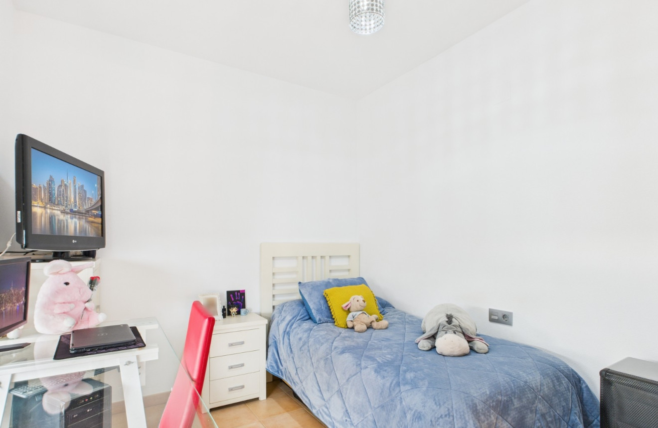 Revente - Attique - LA PUEBLA