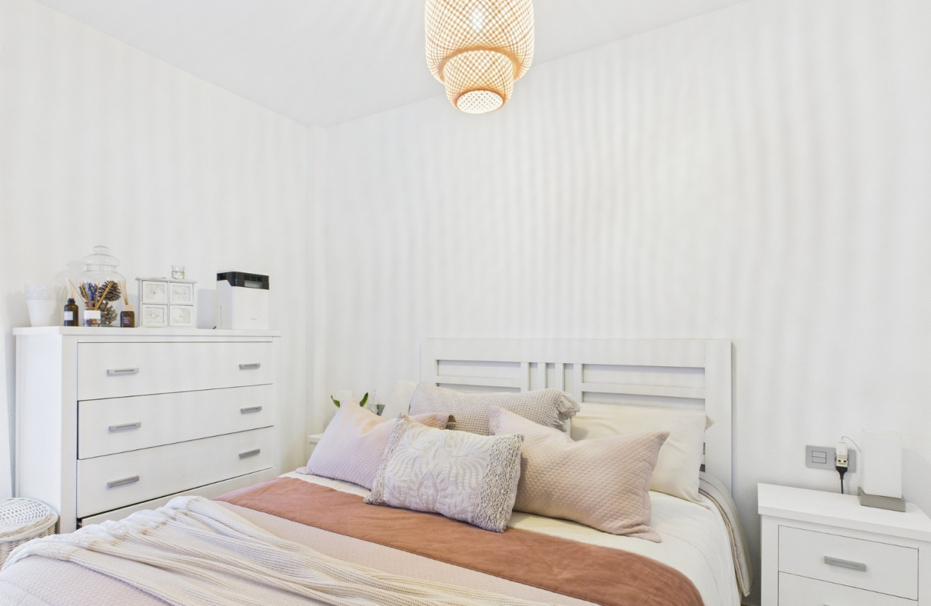 Revente - Attique - LA PUEBLA