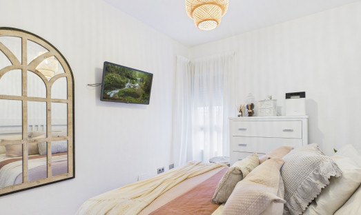 Revente - Attique - LA PUEBLA