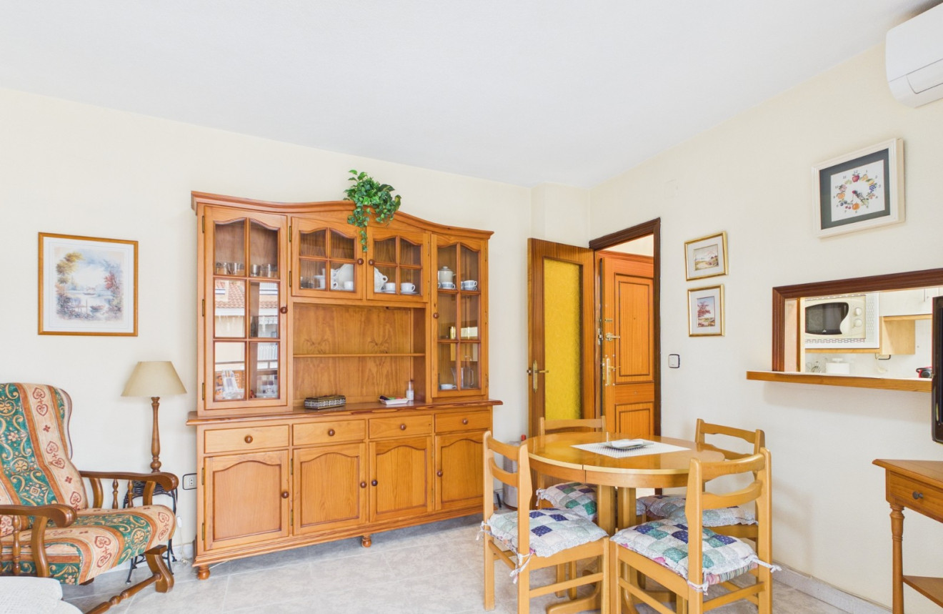 Wiederverkauf - Apartment - 