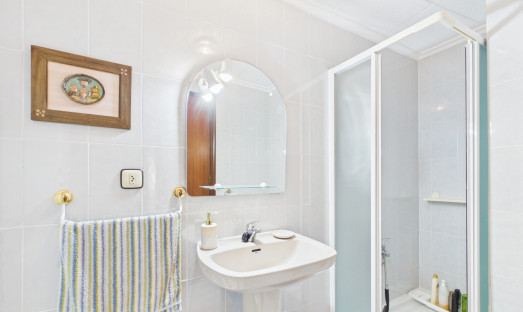 Wiederverkauf - Apartment - 