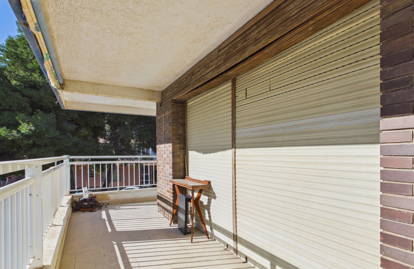 Wiederverkauf - Apartment - 