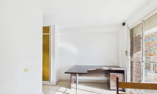 Wiederverkauf - Apartment - 