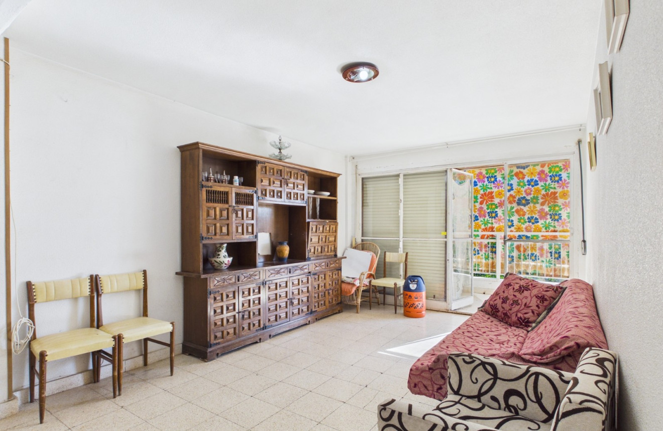 Wiederverkauf - Apartment - 