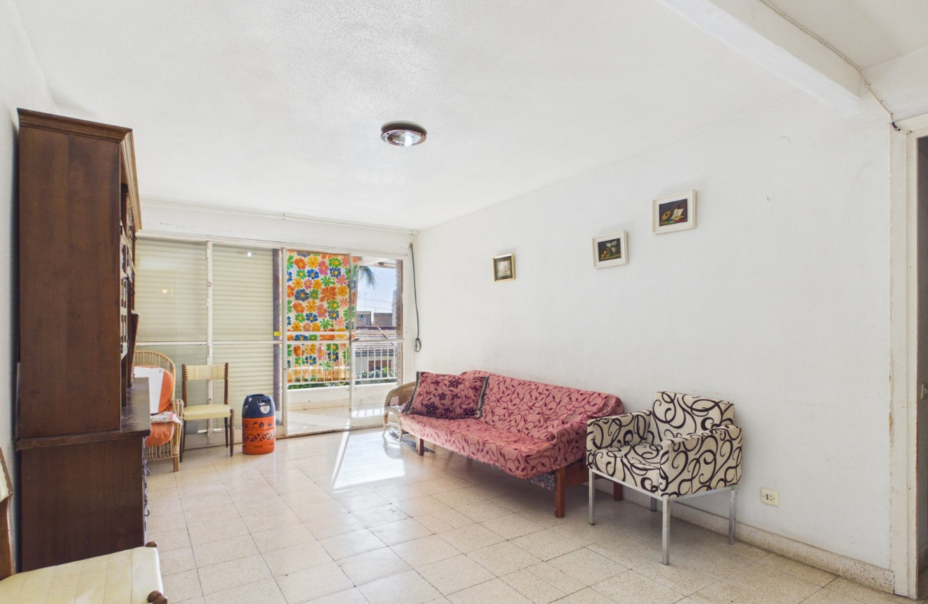 Wiederverkauf - Apartment - 