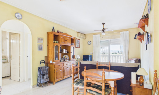 Wiederverkauf - Apartment - 