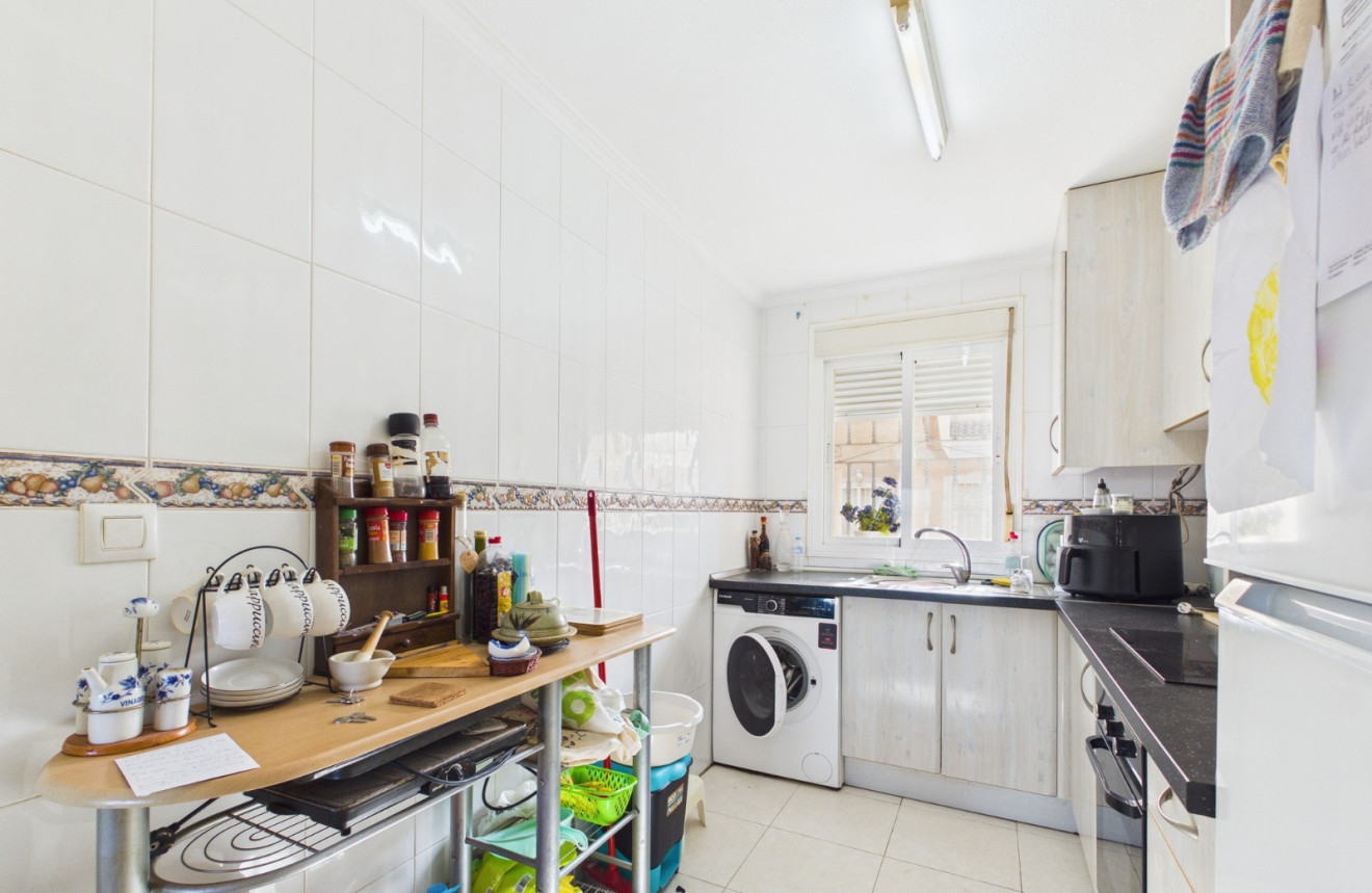 Wiederverkauf - Apartment - 