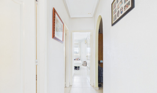 Wiederverkauf - Apartment - 