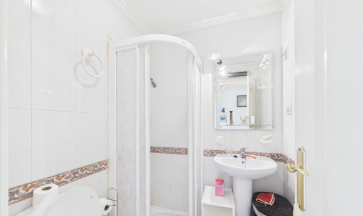 Wiederverkauf - Apartment - 