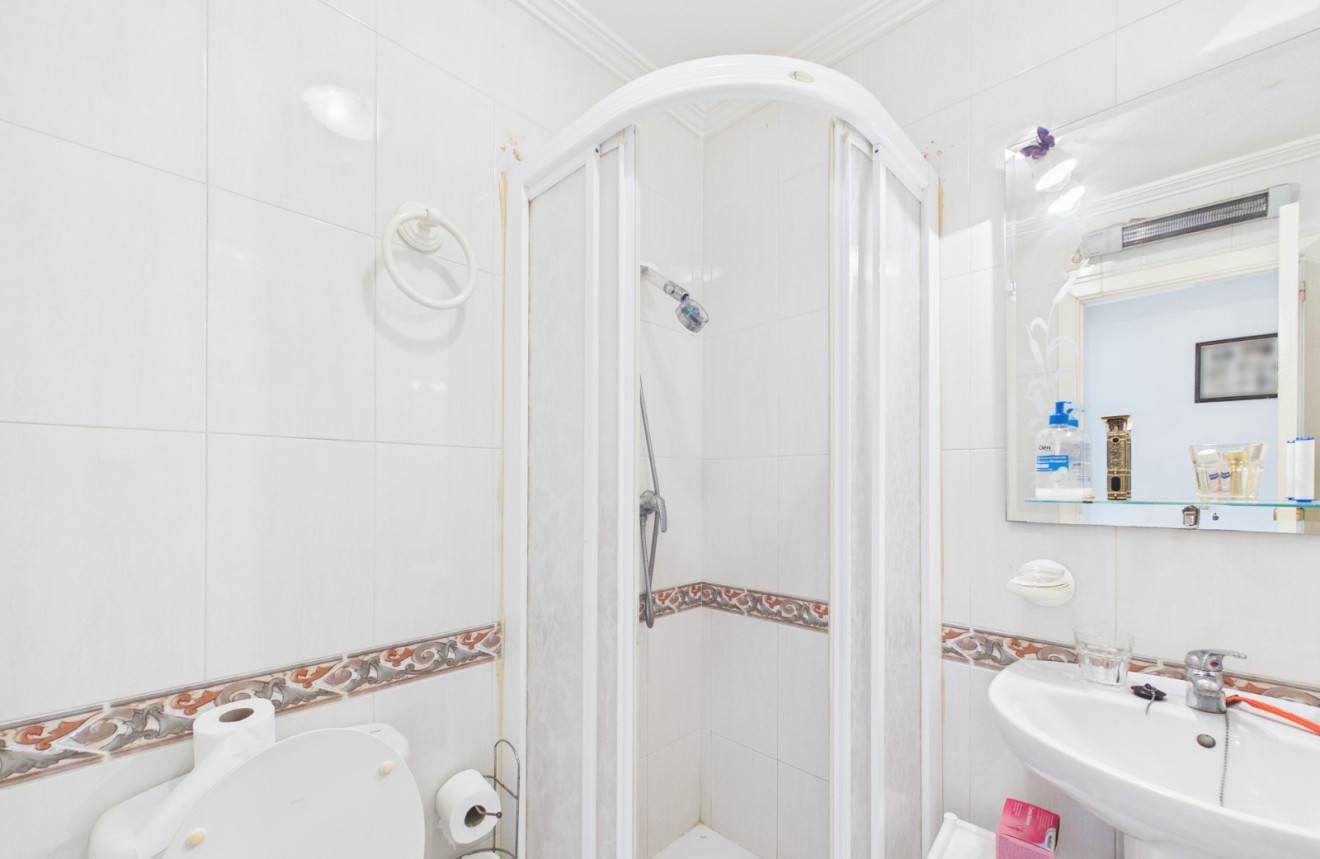 Wiederverkauf - Apartment - 