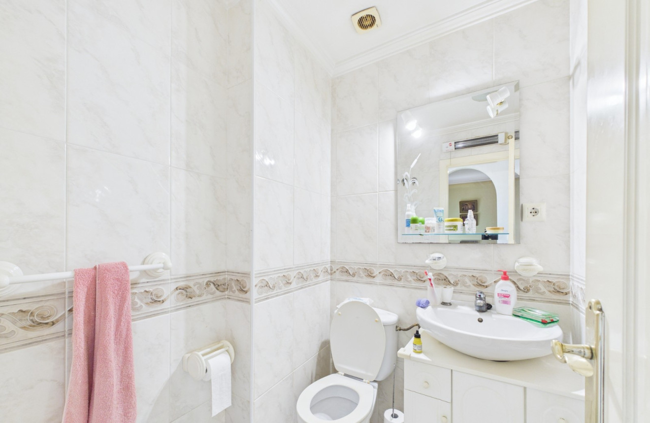 Wiederverkauf - Apartment - 