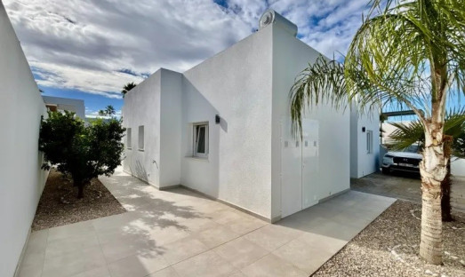 Resale - Villa - Benijofar