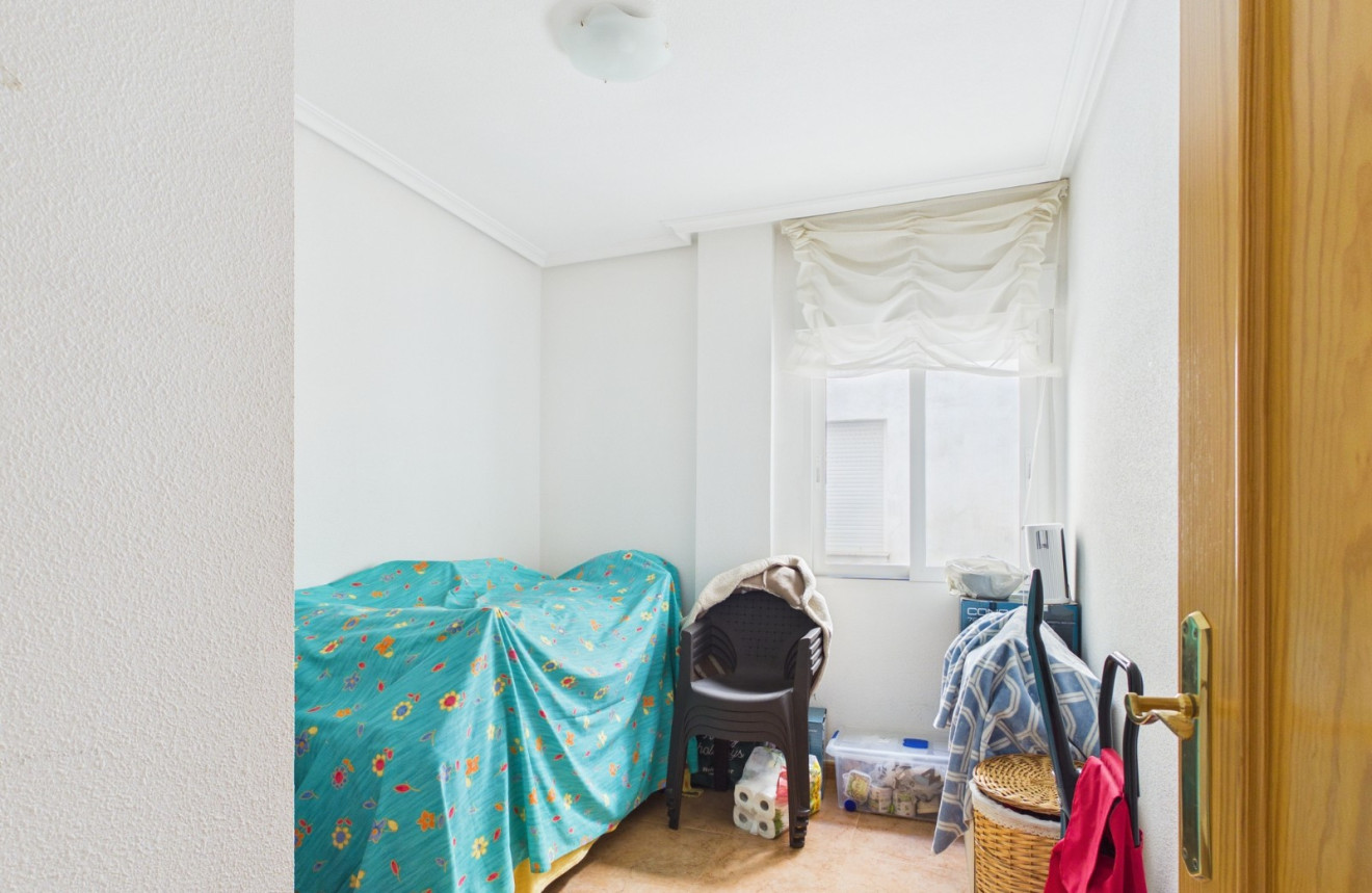 Wiederverkauf - Apartment - 