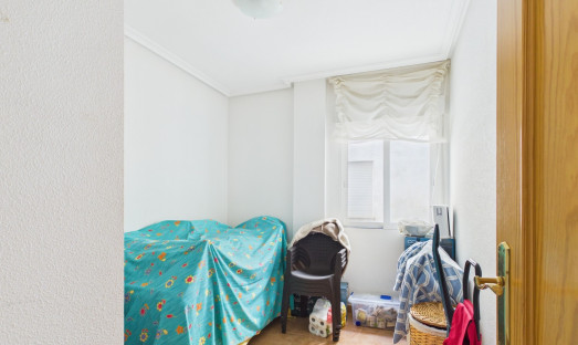 Wiederverkauf - Apartment - 