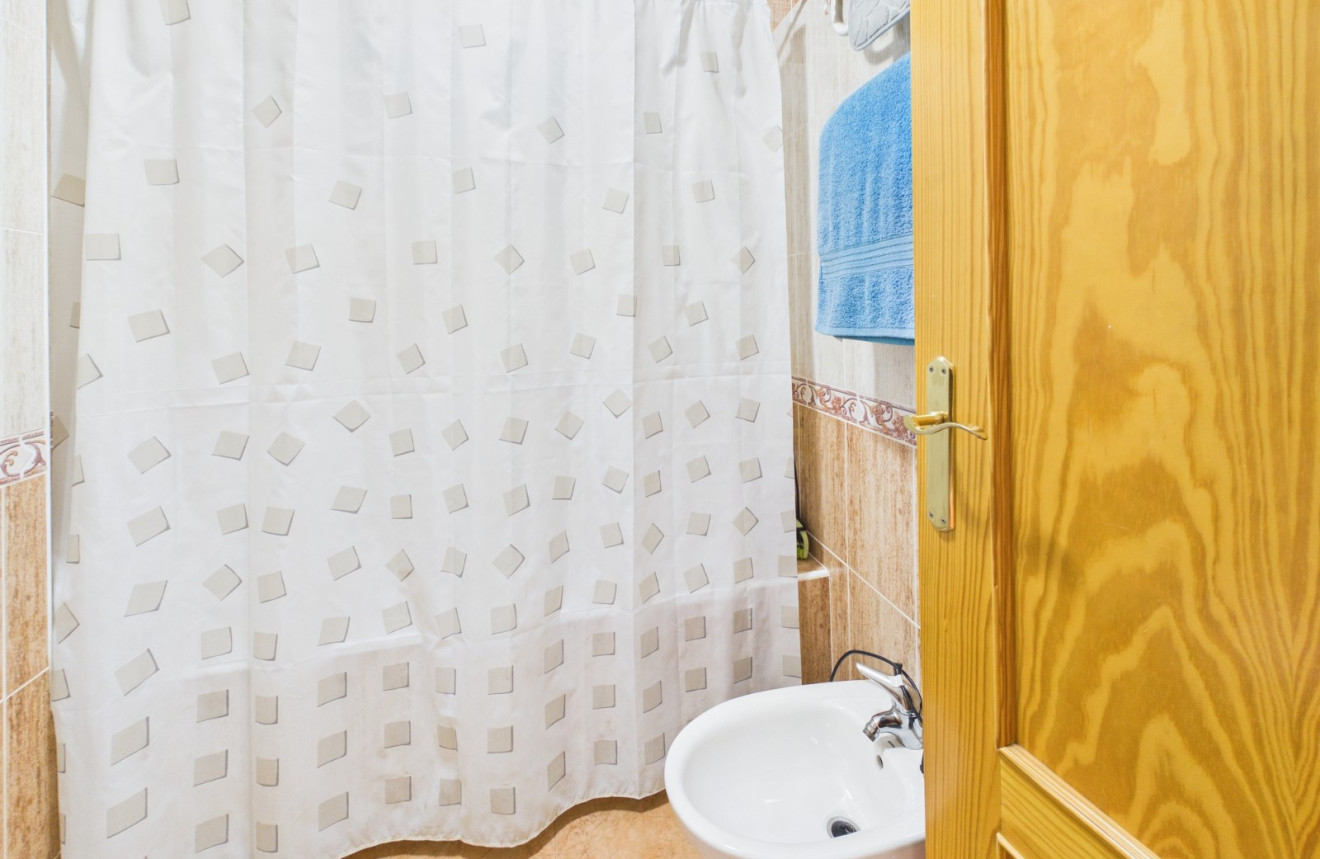 Wiederverkauf - Apartment - 