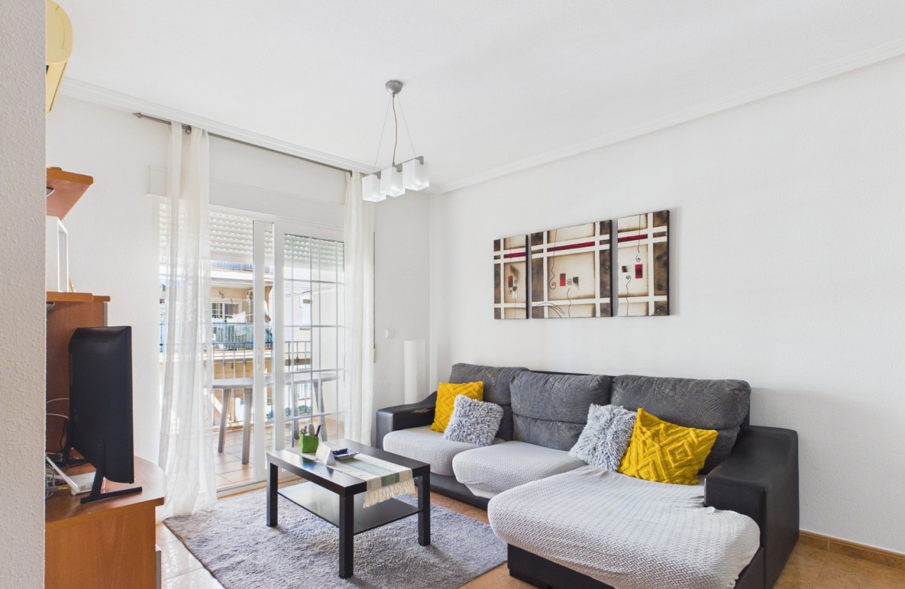 Wiederverkauf - Apartment - 