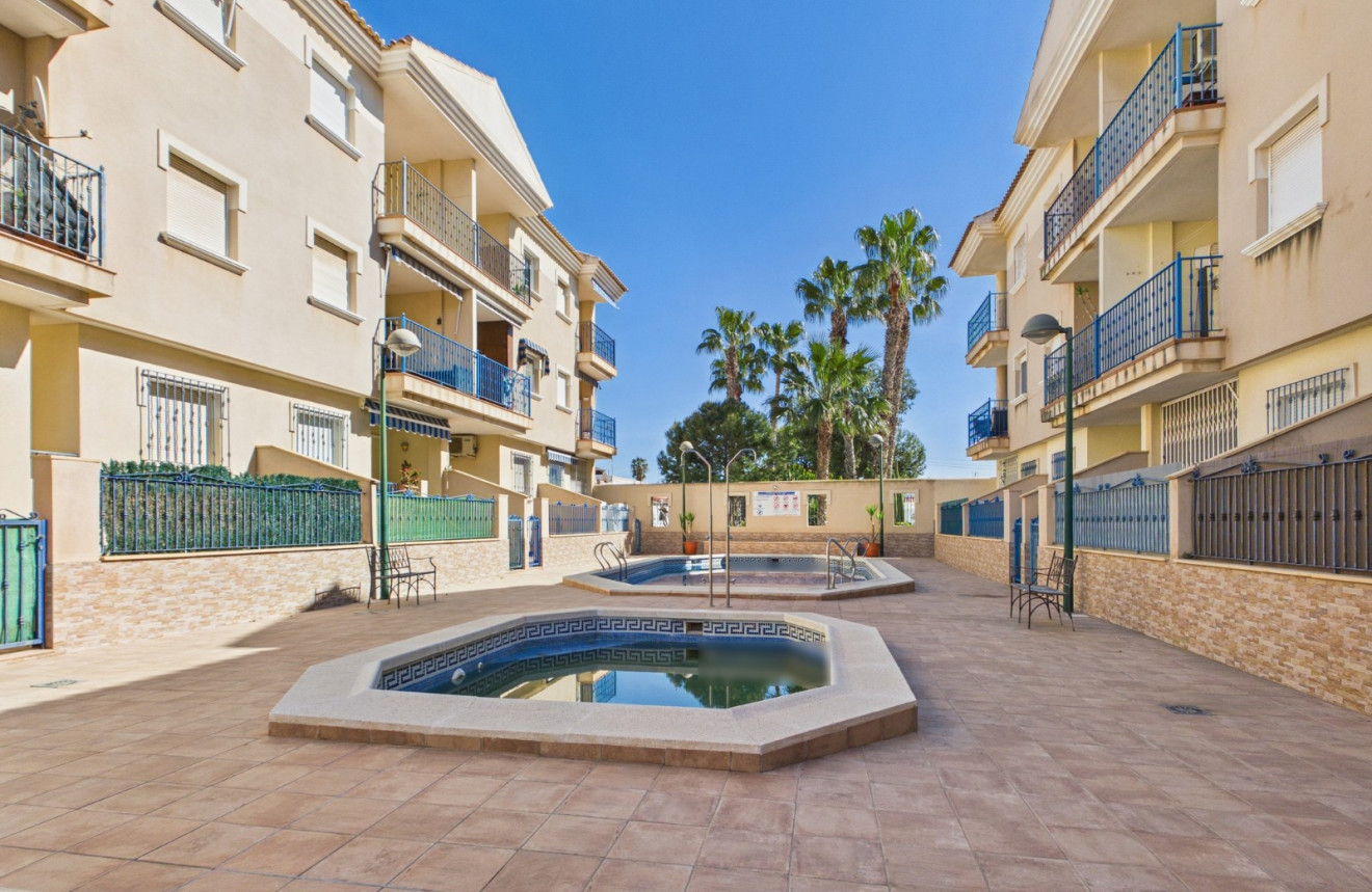 Wiederverkauf - Apartment - 