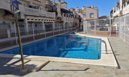 Revente - Attique - LA PUEBLA