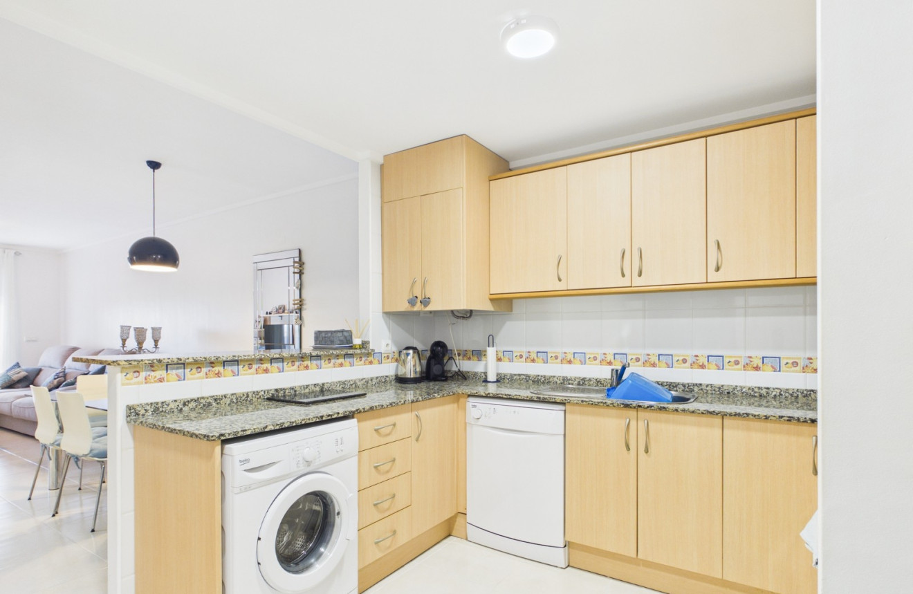 Wiederverkauf - Apartment - 