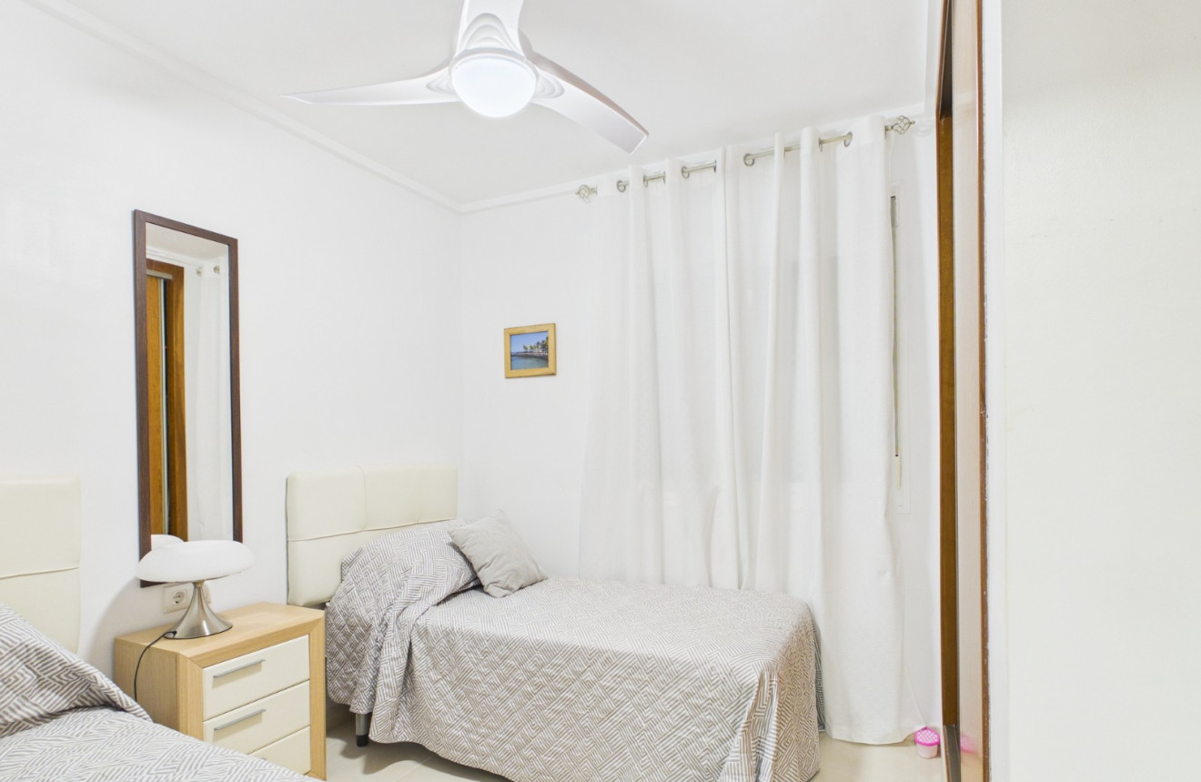 Wiederverkauf - Apartment - 