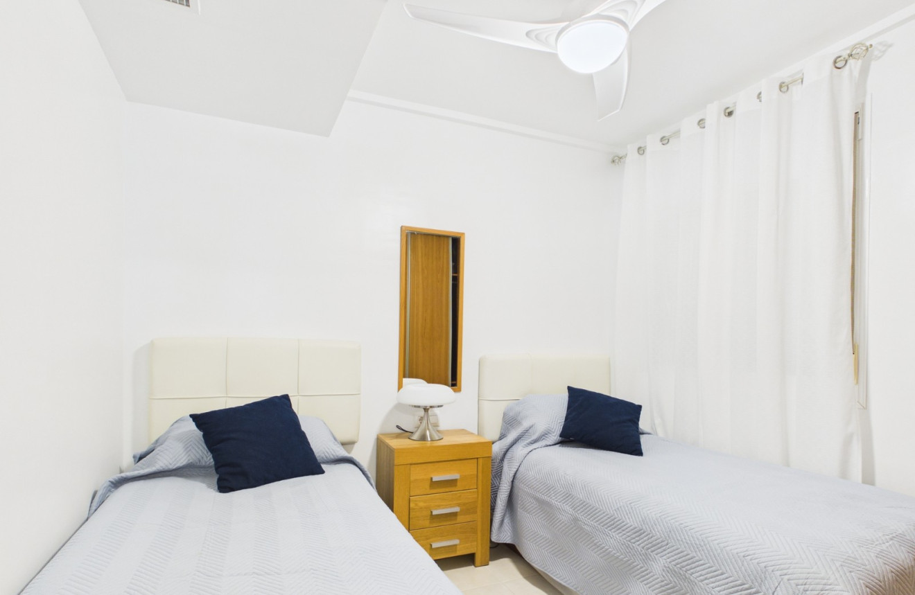 Wiederverkauf - Apartment - 