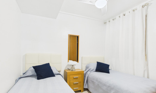 Wiederverkauf - Apartment - 