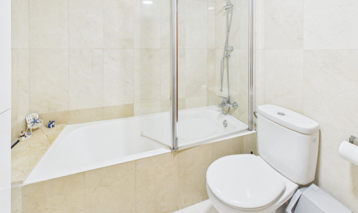 Wiederverkauf - Apartment - 