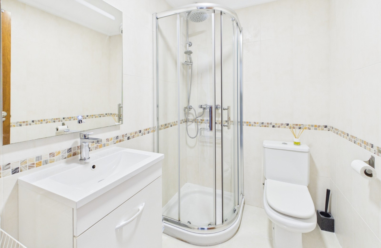 Wiederverkauf - Apartment - 