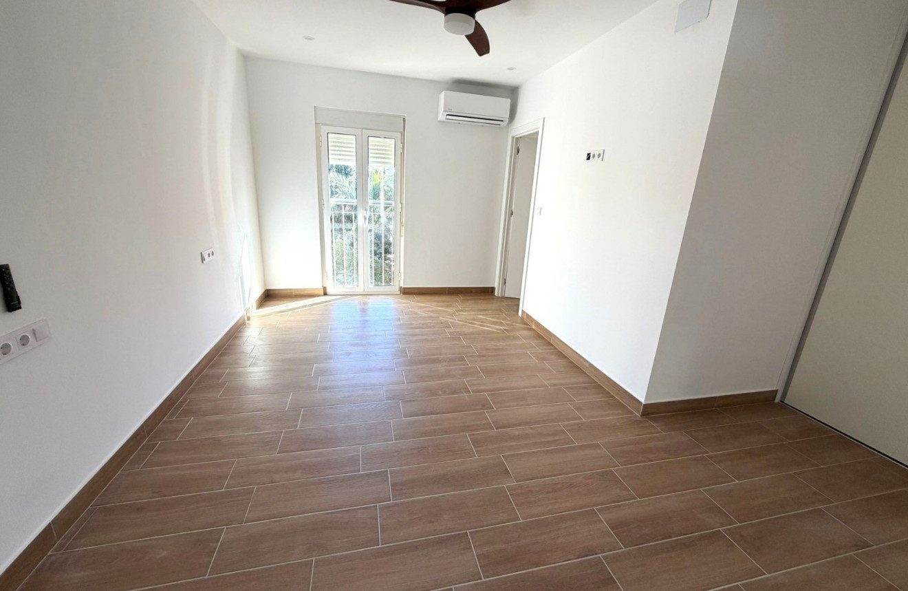 Resale - Apartment - Los Urrutias - Estrella de Mar