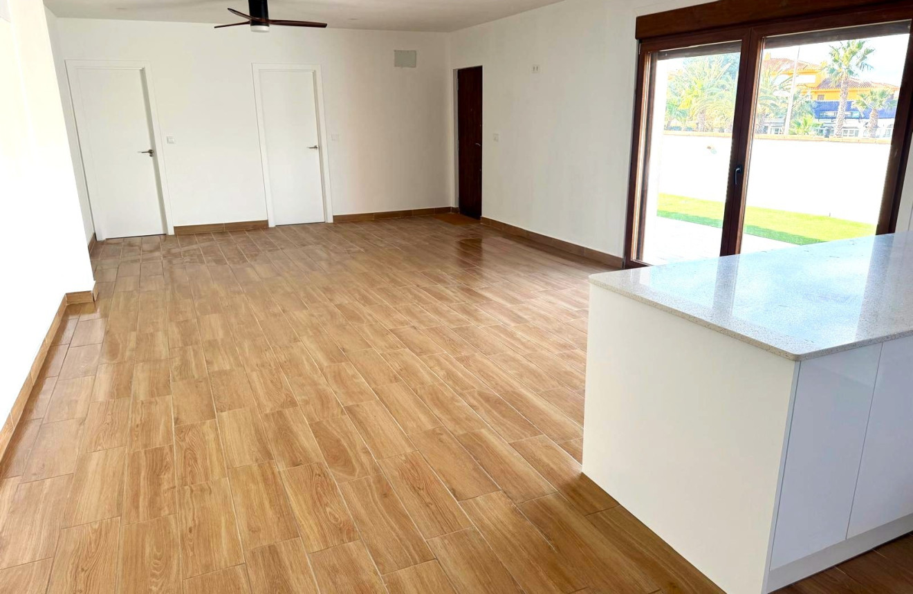 Resale - Apartment - Los Urrutias - Estrella de Mar