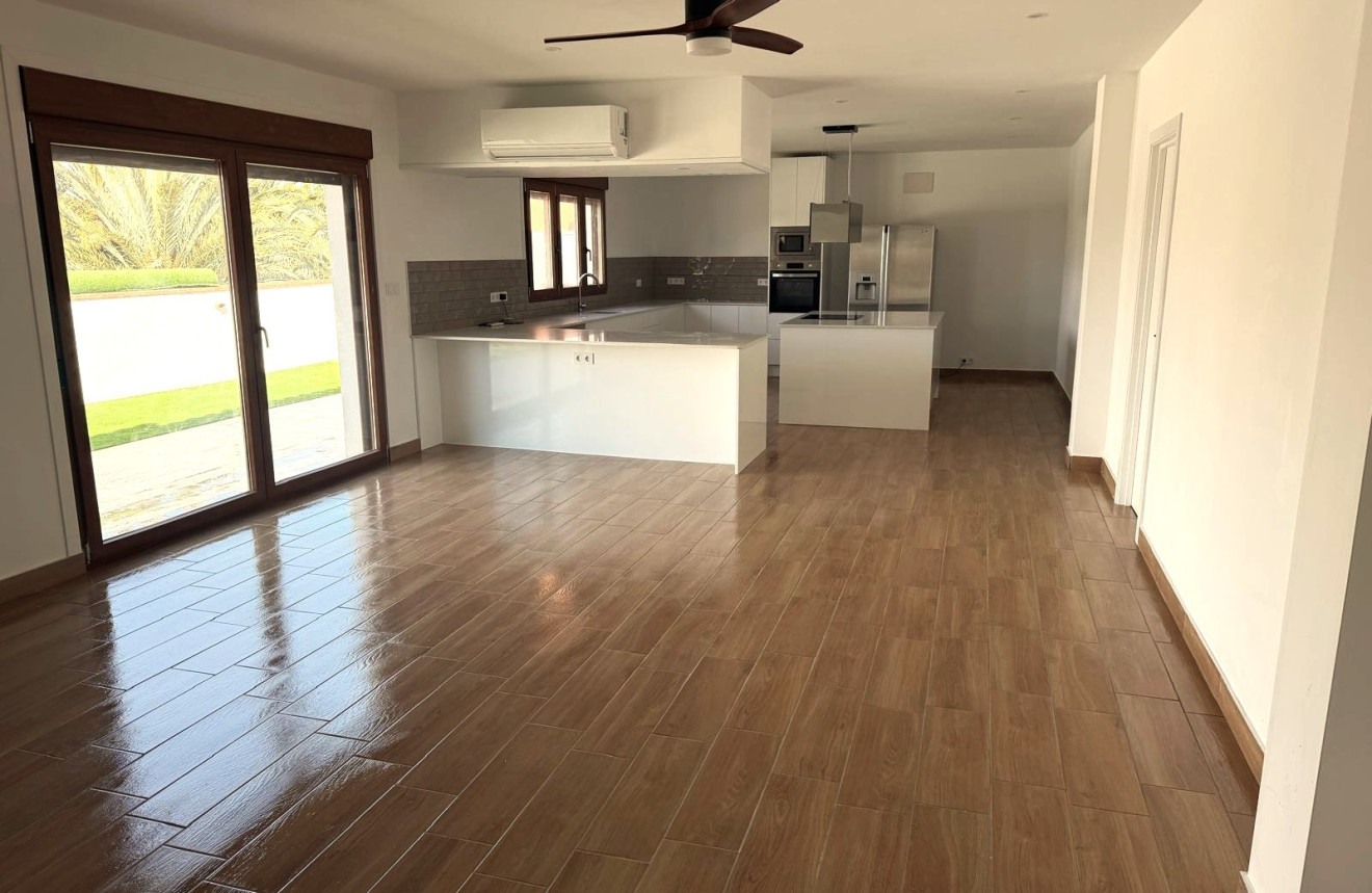 Resale - Apartment - Los Urrutias - Estrella de Mar