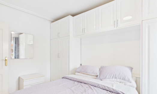 Wiederverkauf - Apartment - 