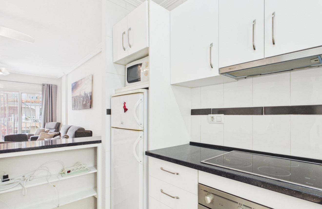 Wiederverkauf - Apartment - 