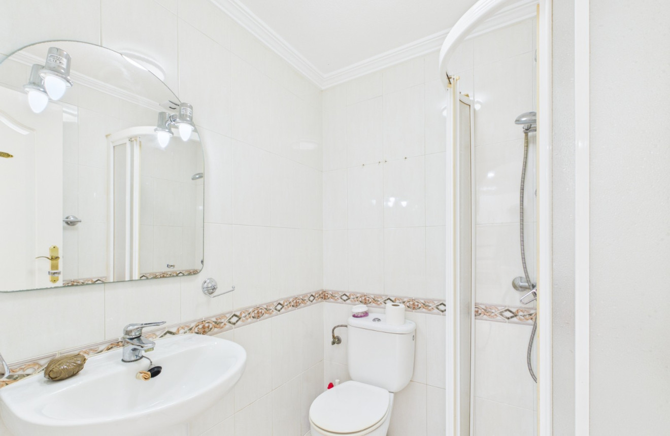 Wiederverkauf - Apartment - 